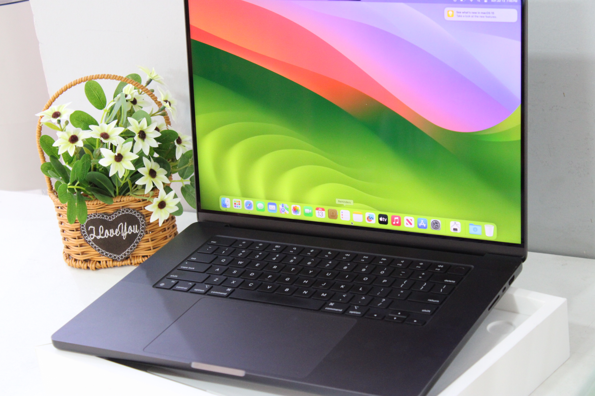 Macbook Air M4 15-Inch 16GB/256GB 10 Core CPU 10 Core GPU (Without Box)