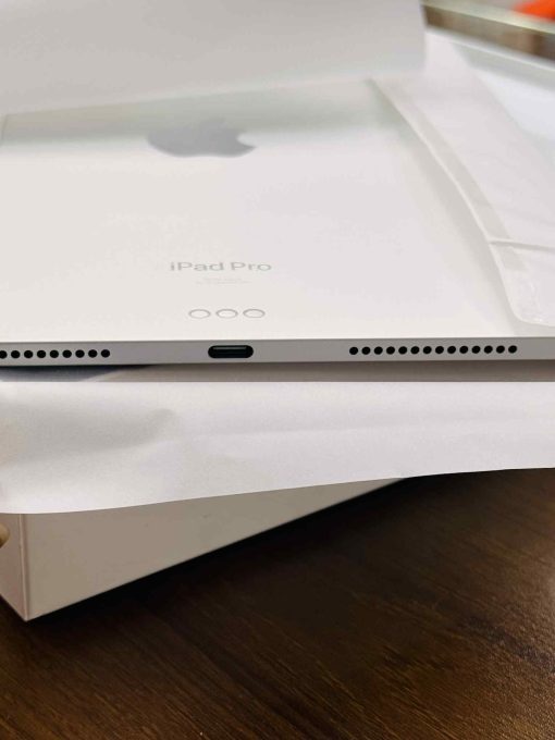 iPad Pro 11-inch M4 Chip (2024) 256GB BATTERY HEALTH 100 FULL BOX